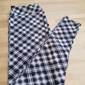 Lularoe TC2 leggings